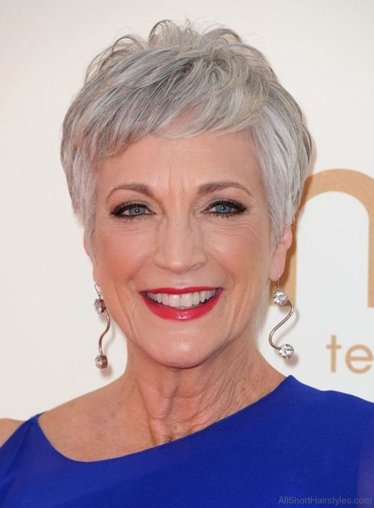 69 Short Hairstyles For Old Women