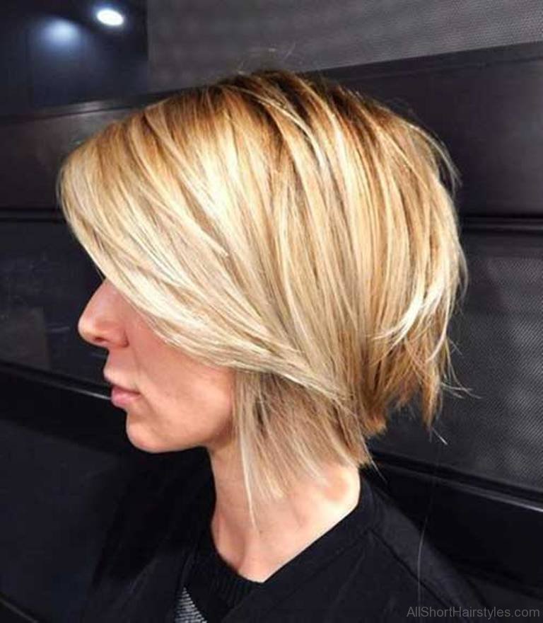 57 Cool Short Bob Hairstyle With Side Swept Bands