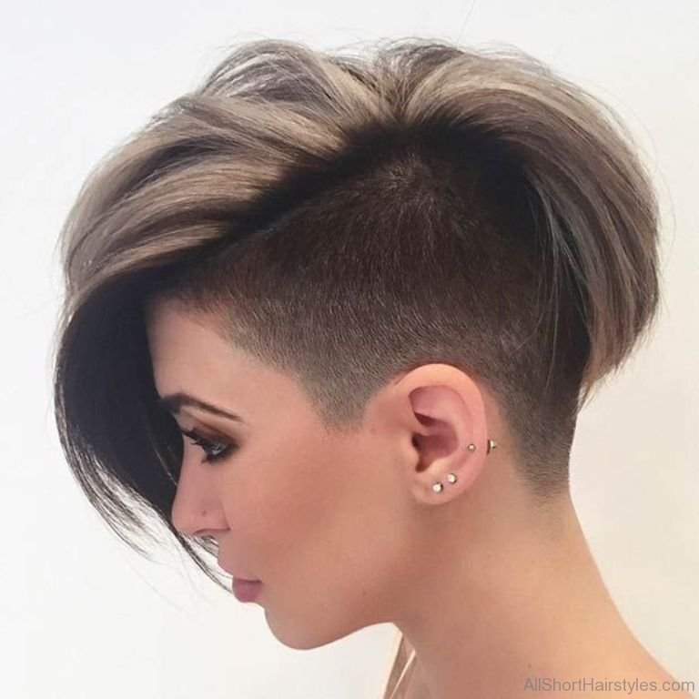 75 Appealing Short Side Swept Haircuts For Girls