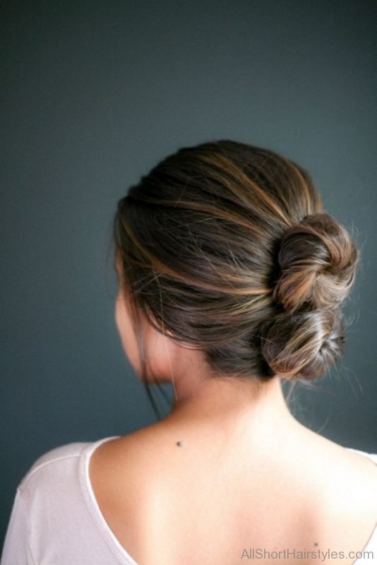 Attractive Bun Hairstyle