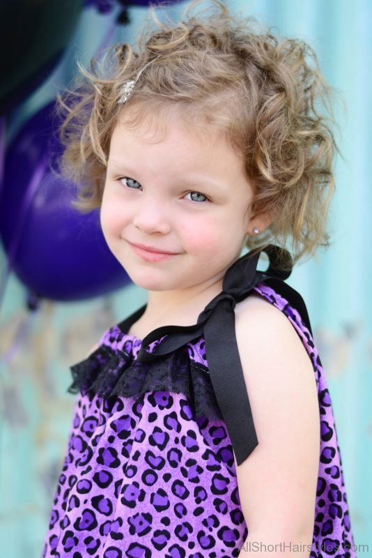 Attractive Curly Hairstyle 