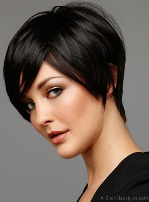 Awesome Short Bob Hairstyle 
