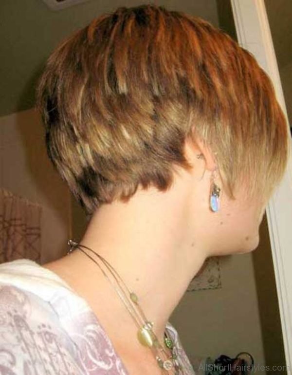 Good Looking Pixie Hairstyle 