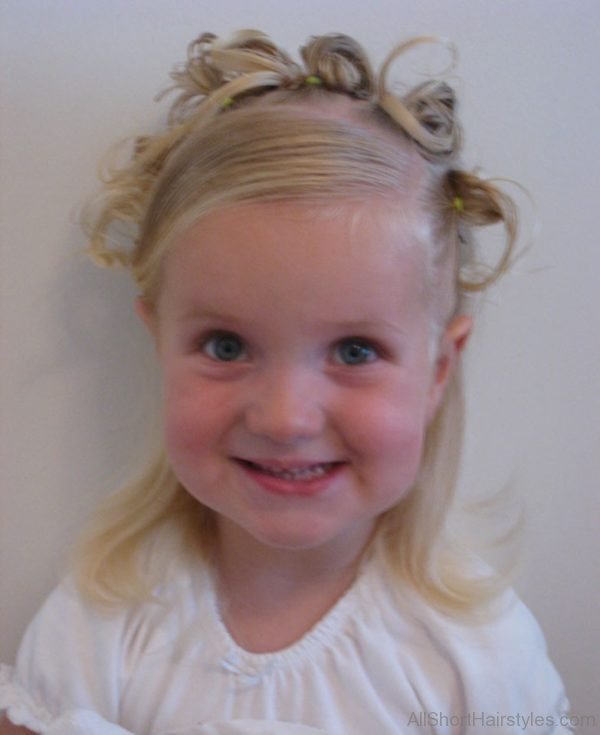 Beautiful Blonde Hairstyle For Kids