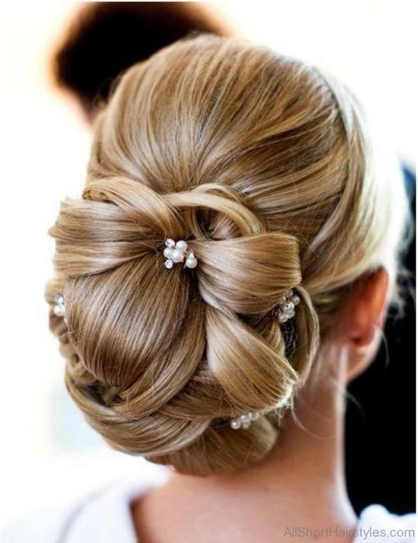 Beautiful Party Hairstyle