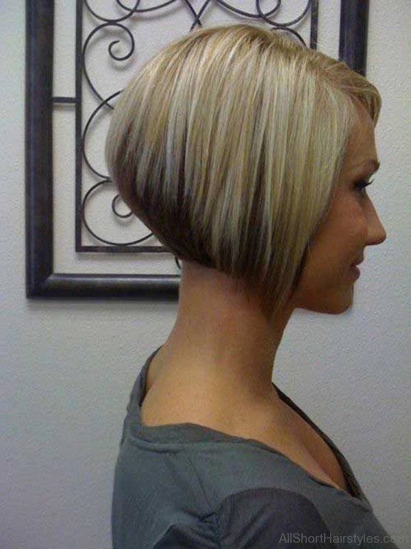 Beautiful Short Bob Hairstyle