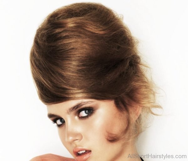 Elegant Beehive Hairstyle 