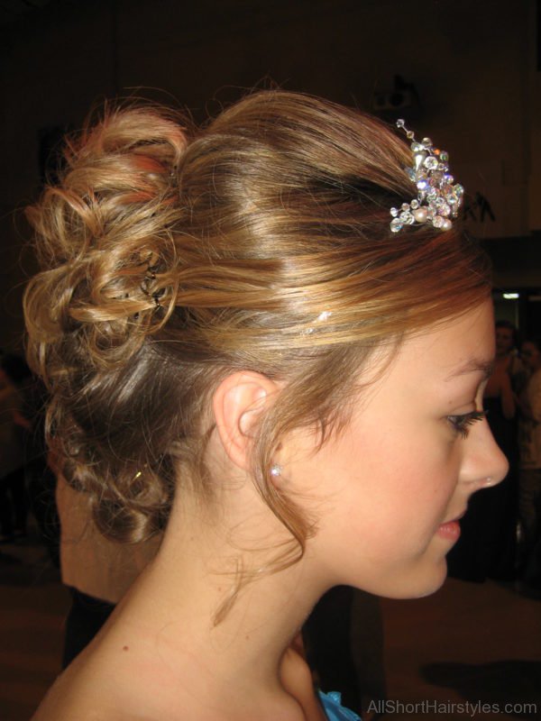 Beehive Updo For Girls