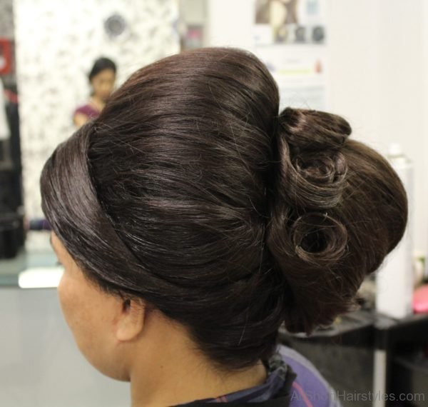 Black Beehive Updo Hairstyle 