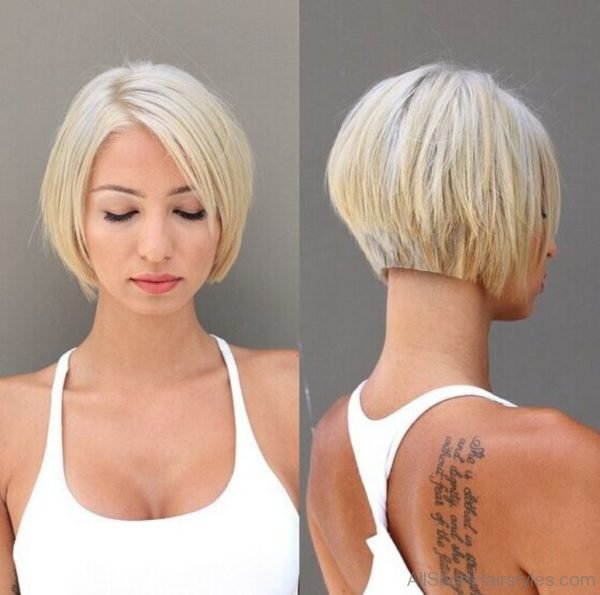 Cute Blunt Short Bob Hairstyle