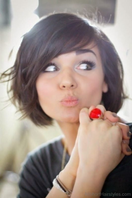 Cute Bob Hairstyle For Sweet Girls