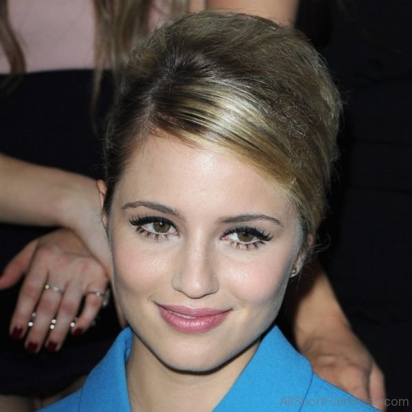 Dianna Agron Retro Updo Hairstyle 