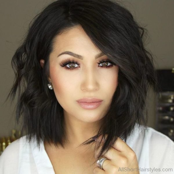 Good Looking Short Bob Hairstyle