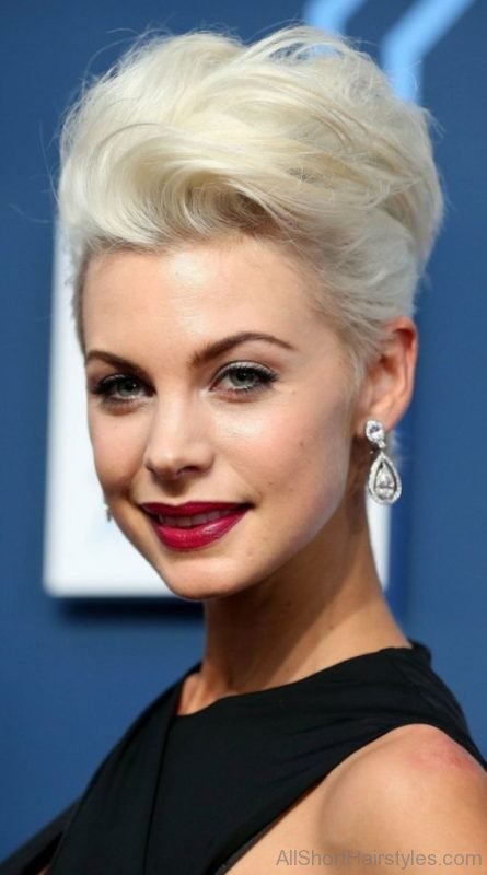 Kate Peck Quiff Hairstyle