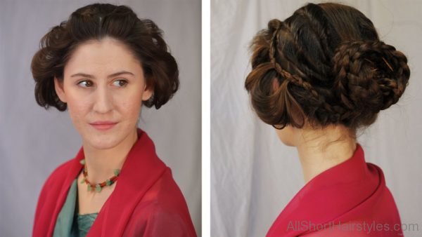 Lovable Bun Hairstyle For Long Face