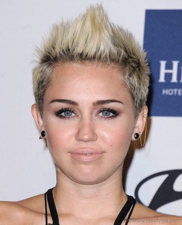 Miley Cyrus Spiky Haircut