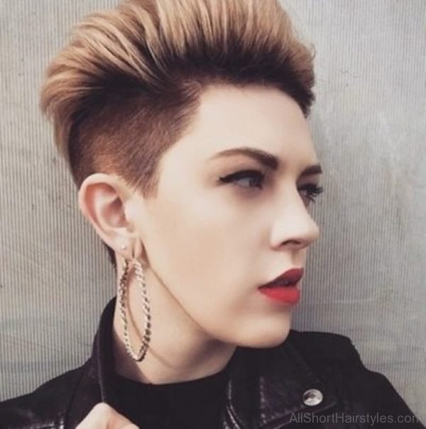 Stunning Spiky Hairstyle Image