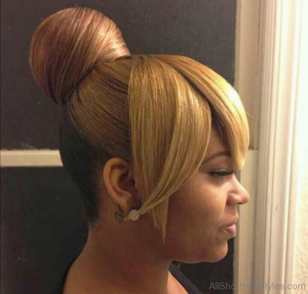 Stylish Bun Hairstyle 