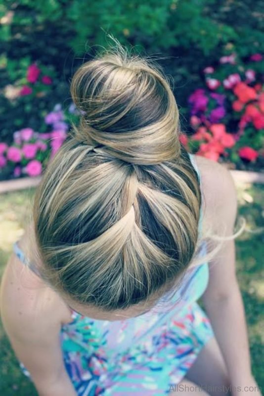 Updo Hairstyle For Girls 