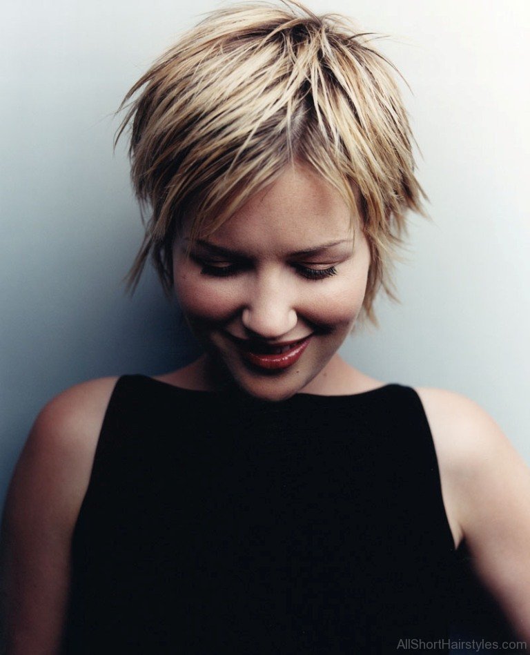 Women's Short Shaggy Hairstyles Pictures