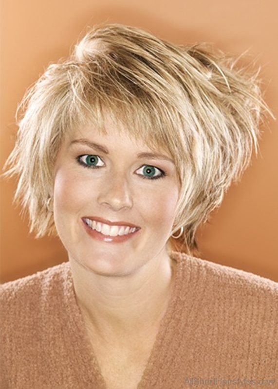 Funky short shaggy hairstyles Boy cut shag