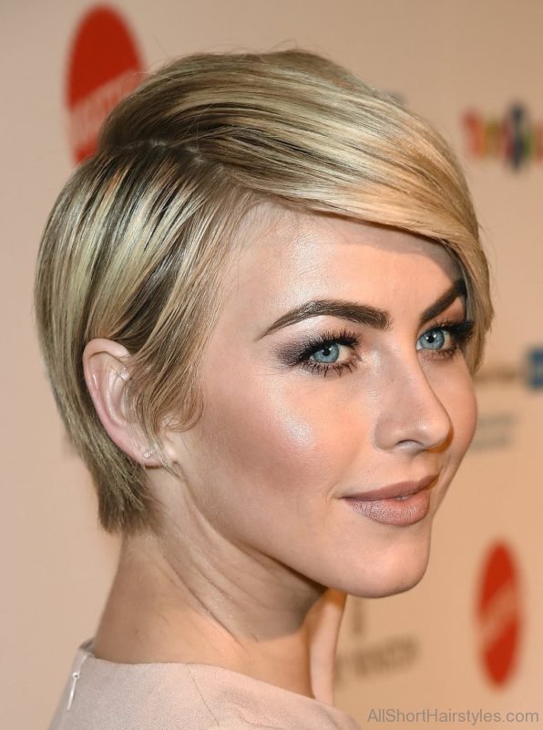 Beautiful Short Hairstyle 