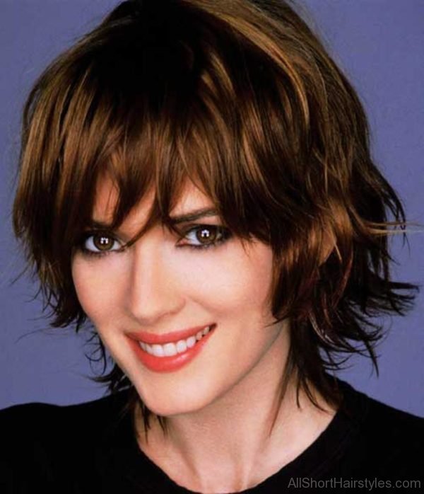 Best Short Haircut for Wavy Hair