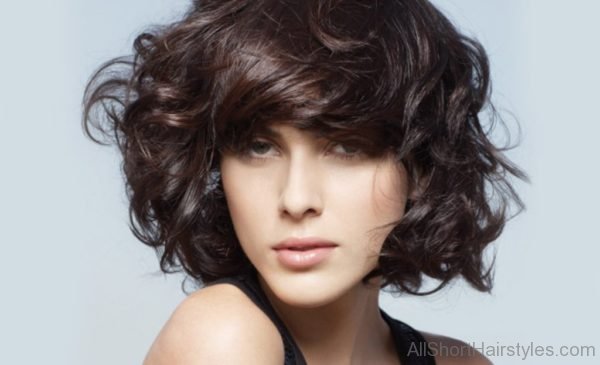 Bob Hairstyle For Curly Hair