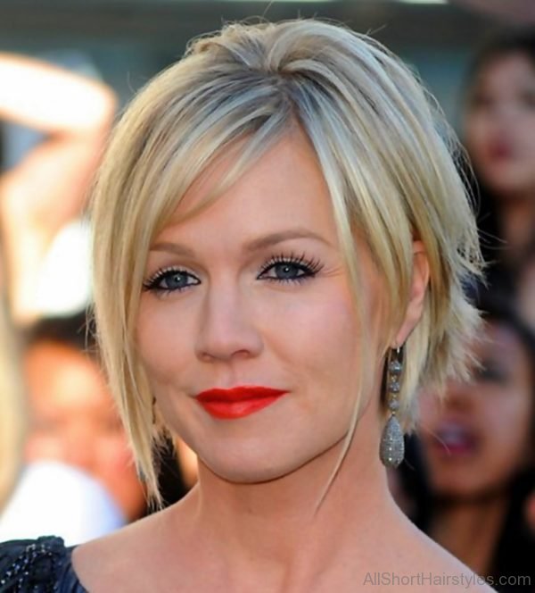 Bob Hairstyles with Side Swept Bangs