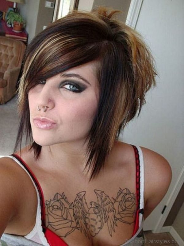 Brilliant Short Emo Hairstyle