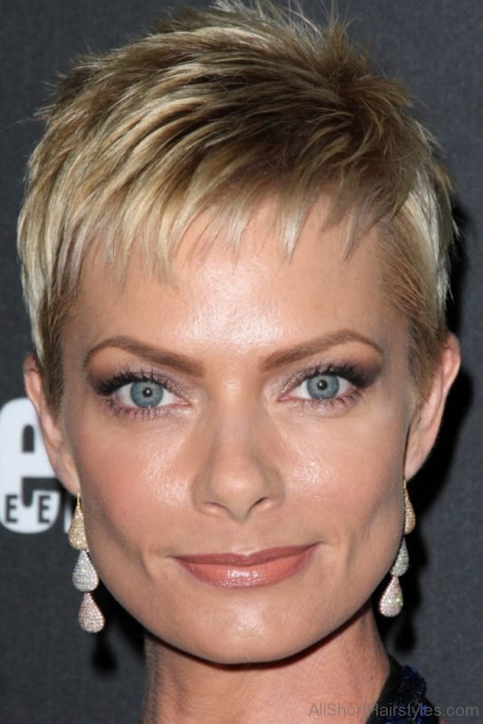 Classic Blonde Pixie Hairstyle
