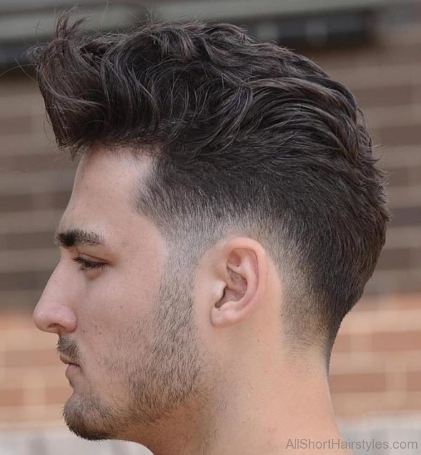Curved Low Fade Hairdo