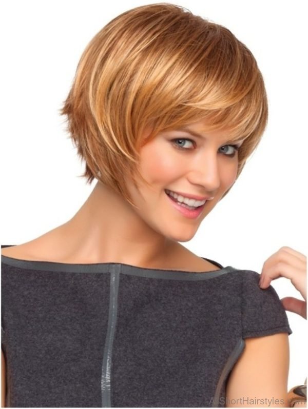 Cute Short Blonde Hair with Side Swept Bangs