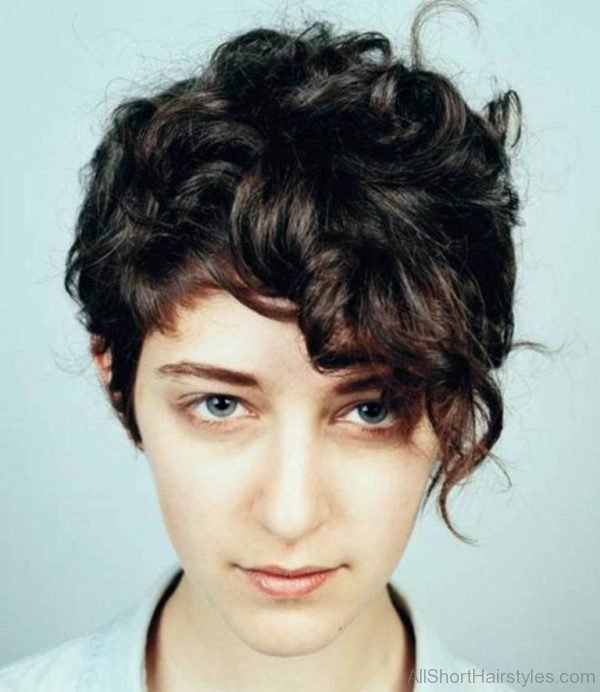 Fine Short Curly Hairstyle