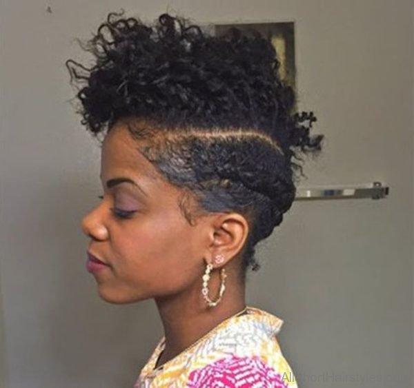 Great Short Curly Hairstyle