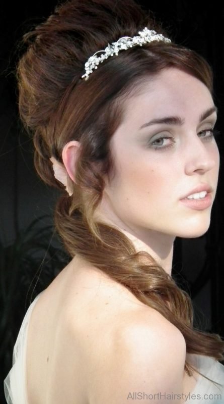 Greek Hairstyle For Wedding