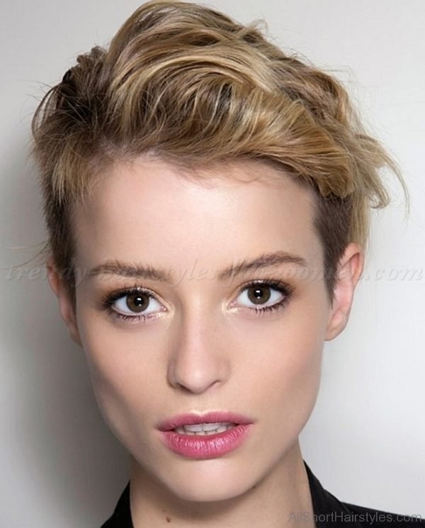 Perfect Short Undercut Hairstyle