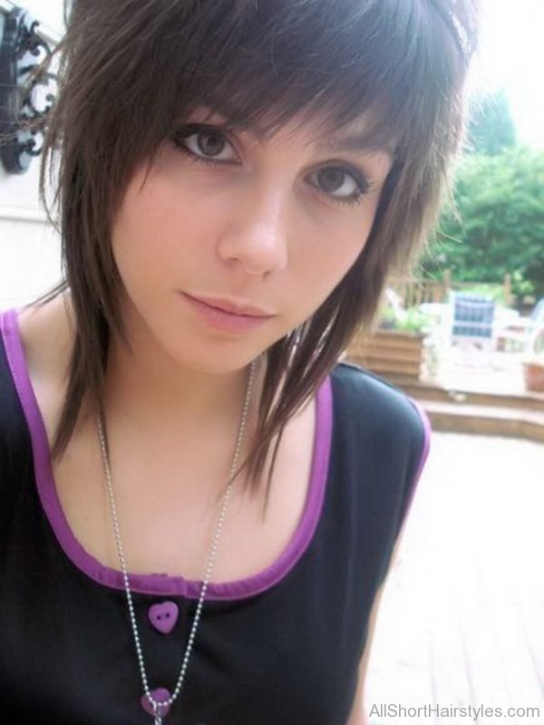 Pretty Short Emo Hairstyle