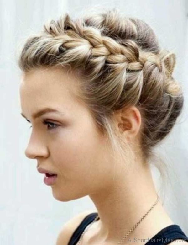 Short Hairstyles With Braids Style