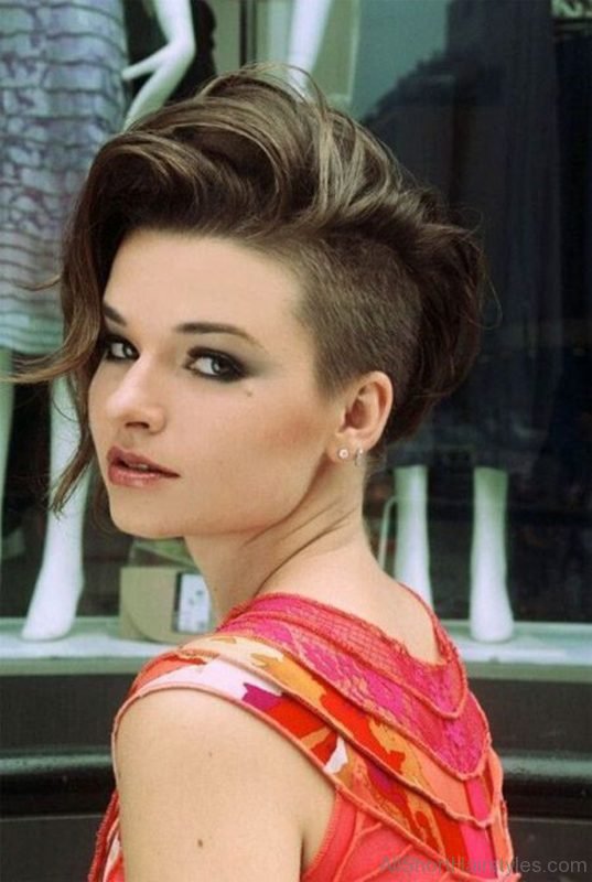 Short Undercut Hairstyle for Curly Hair