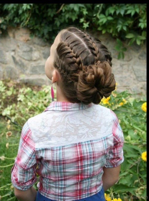 Stunning Braided Bun Hairstyle