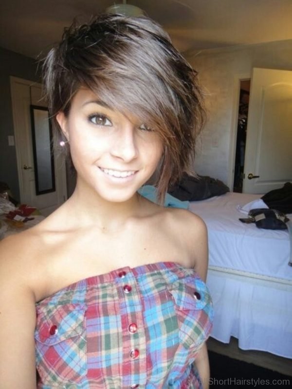 Teen Short Side Swept Hairstyle