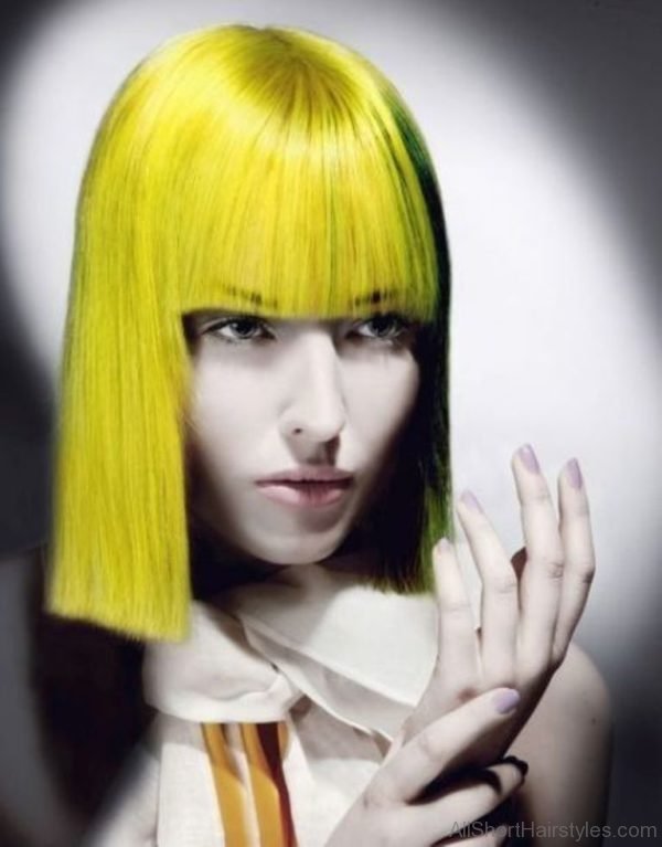 Wonderful Yellow Bangs Hairstyle 