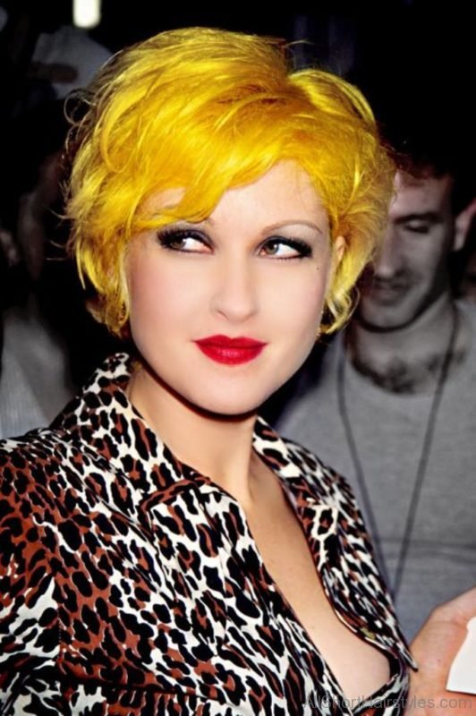 Fabulous Yellow Short Hairstyle 