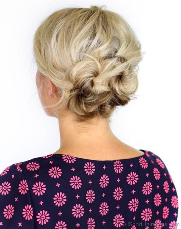 Knotted updo for short hair