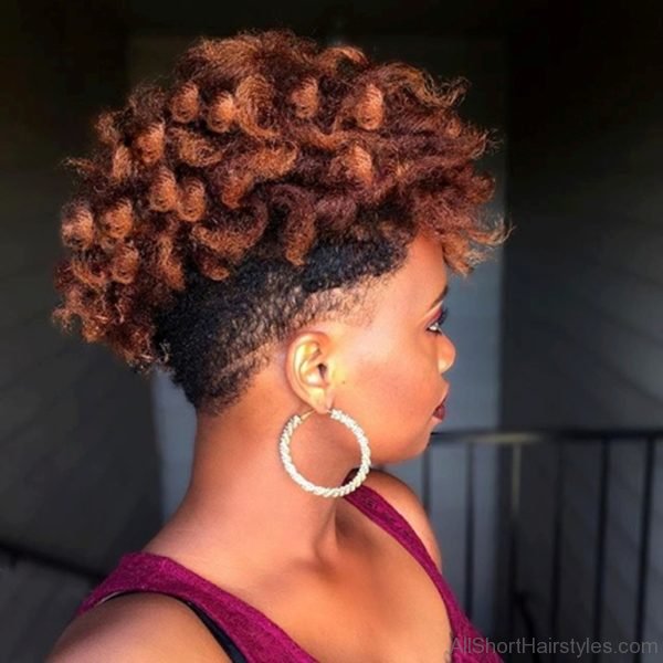 Short natural hairstyle with undercut